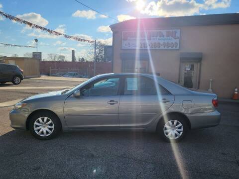 2005 Toyota Camry for sale at SELLECT AUTO INC in Philadelphia PA