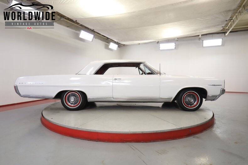 1964 Pontiac Bonneville