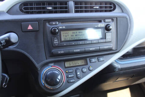 2012 Toyota Prius c Four