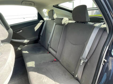 2014 Toyota Prius Plug-in Hybrid