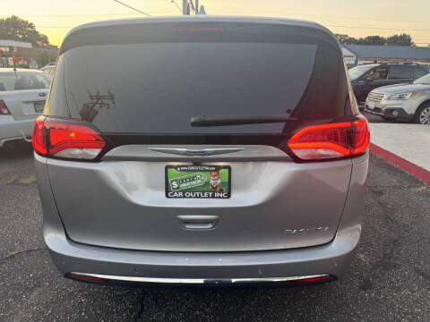 2020 Chrysler Pacifica Touring L