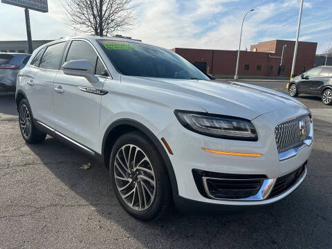 2020 Lincoln Nautilus Reserve