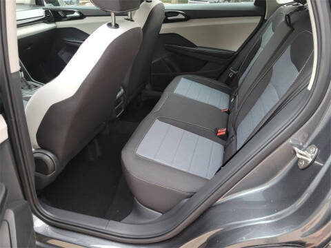 2025 Volkswagen Taos S