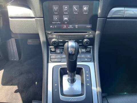 2017 Porsche 718 Cayman