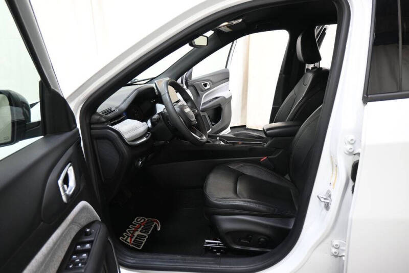 2023 Jeep Compass Latitude Lux