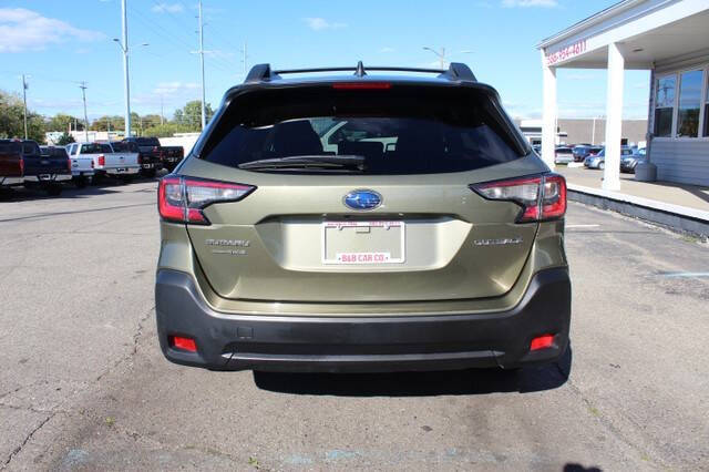 2023 Subaru Outback Premium