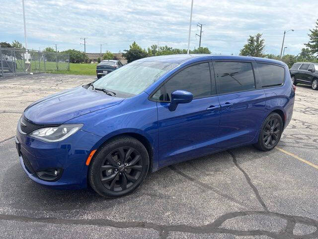 2020 Chrysler Pacifica Touring