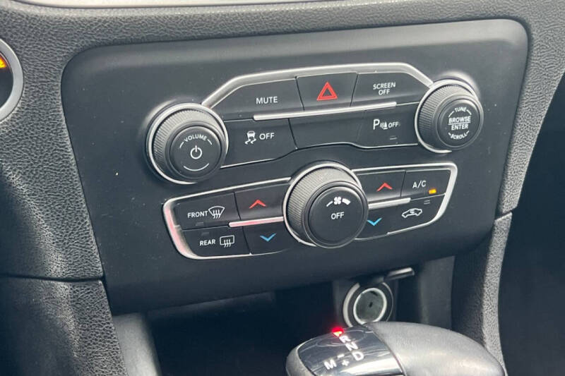 2022 Dodge Charger SXT