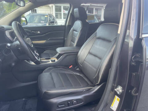2017 GMC Acadia Denali