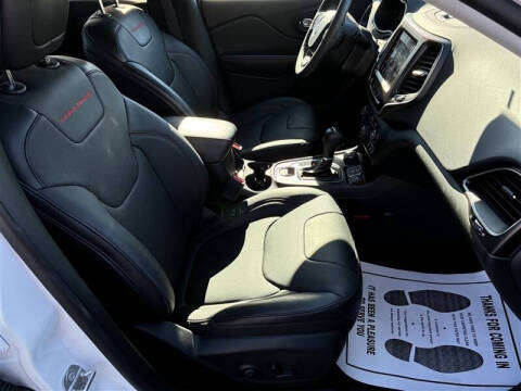 2021 Jeep Cherokee Trailhawk