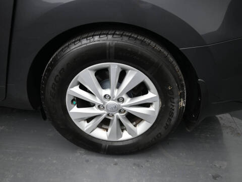 2017 Kia Sedona LX