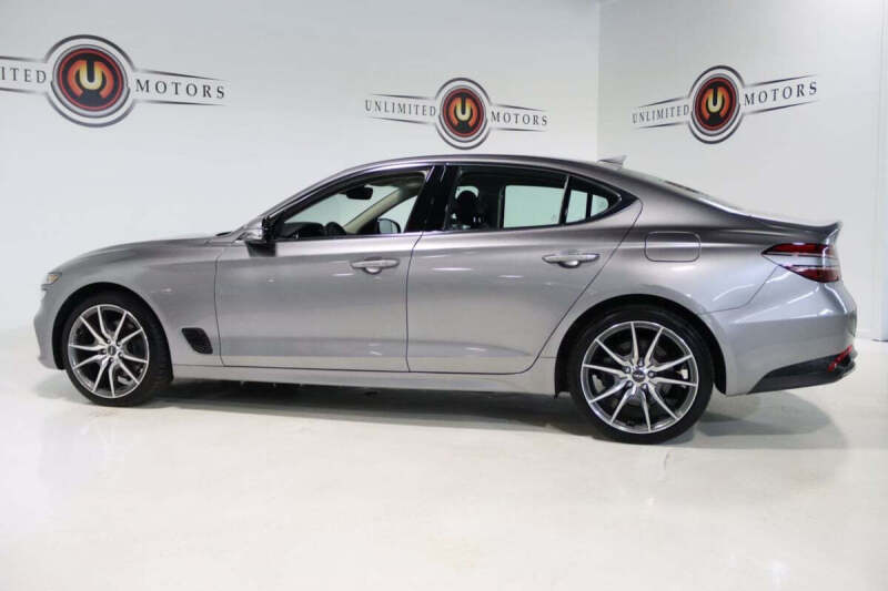 2023 Genesis G70