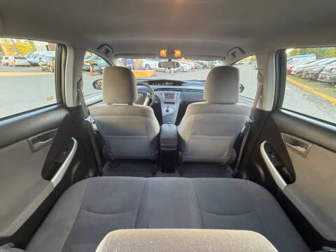 2012 Toyota Prius Two