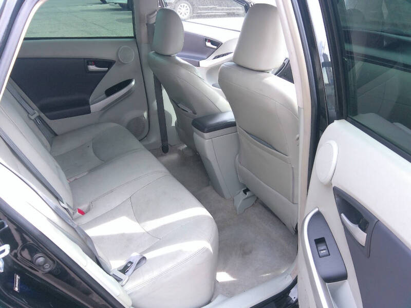 2010 Toyota Prius V