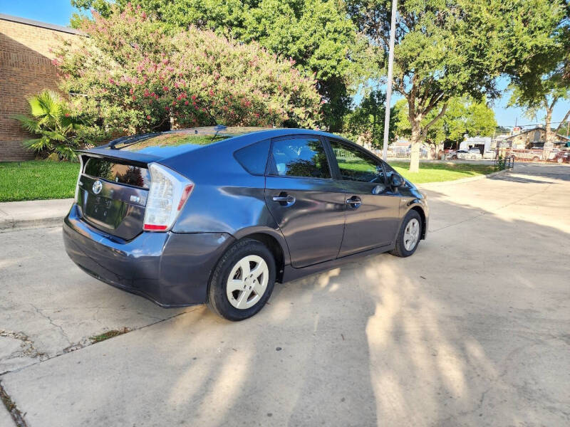 2011 Toyota Prius Five