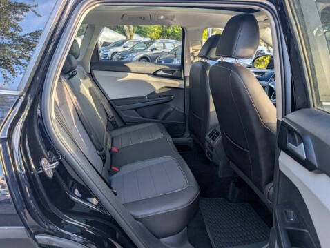 2022 Volkswagen Taos SE