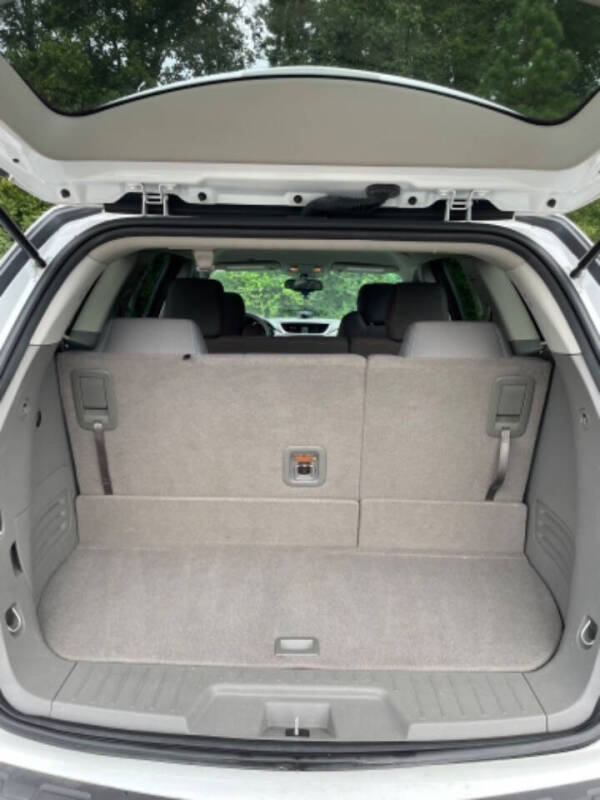 2017 Chevrolet Traverse LS