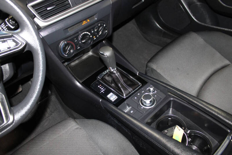 2017 Mazda MAZDA3 Sport
