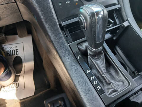 2015 Ford Taurus SEL