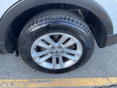 2017 Ford Explorer XLT