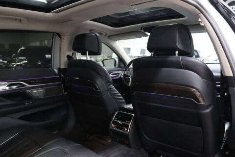 2020 BMW 7 Series 740i