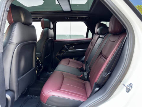 2024 Land Rover Range Rover Sport P550e Autobiography