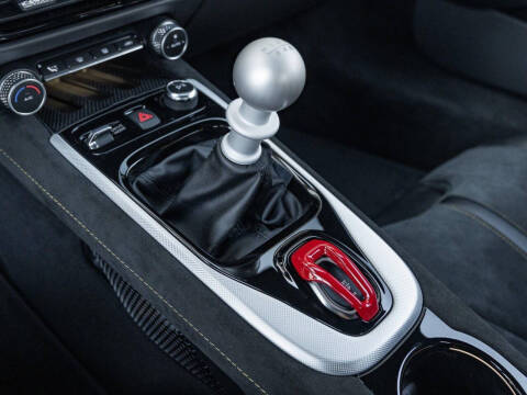2026 Lotus Emira V6 SE