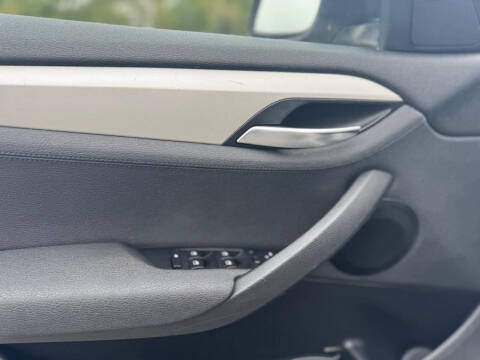 2015 BMW X1 xDrive28i