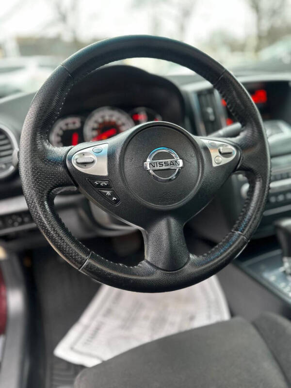 2014 Nissan Maxima