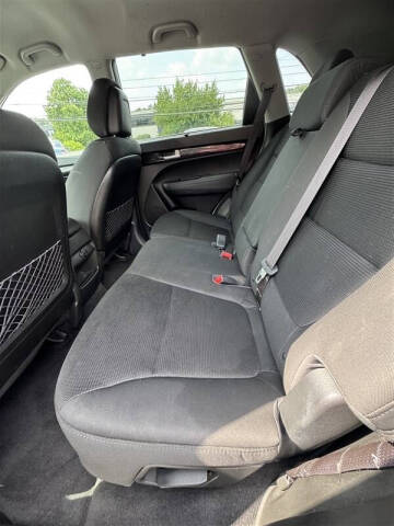 2015 Kia Sorento LX