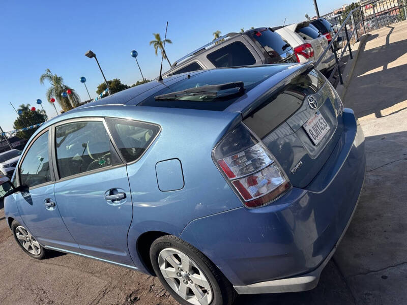 2005 Toyota Prius Base photo 4