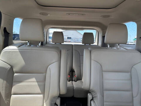 2019 GMC Acadia Denali