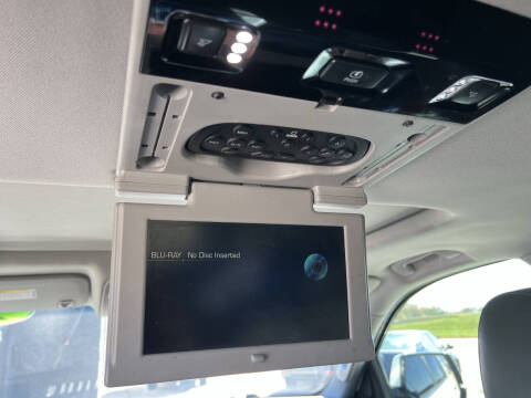 2017 Cadillac Escalade ESV Luxury