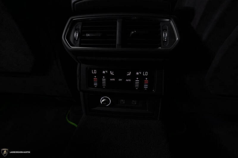 2024 Lamborghini Urus S