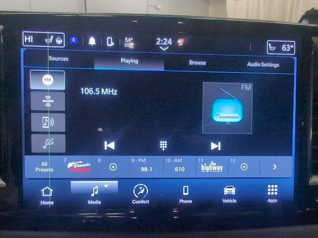 2024 Chrysler Pacifica Touring L