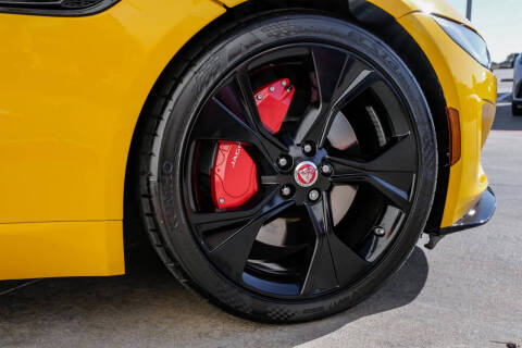 2021 Jaguar F-TYPE P300