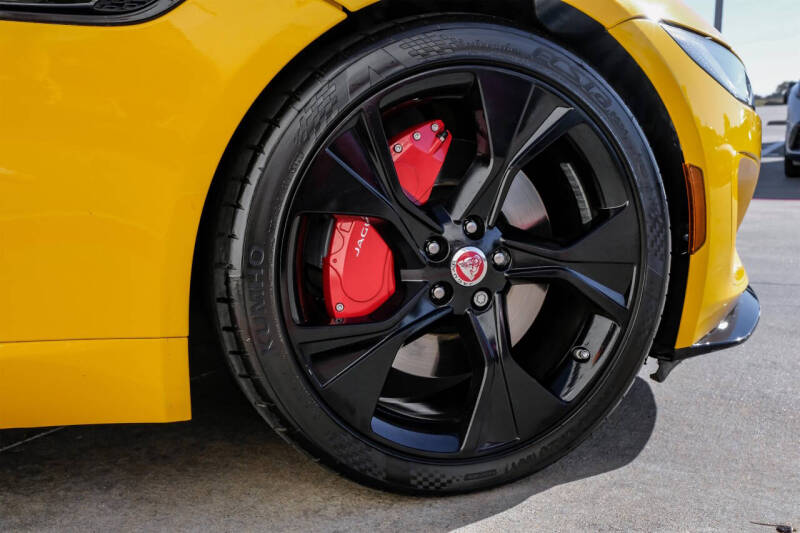 2021 Jaguar F-TYPE P300