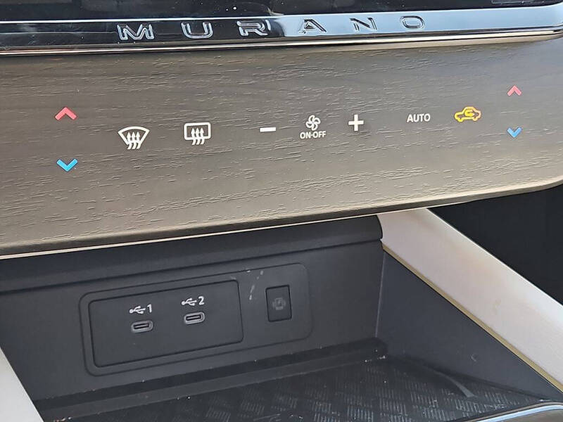 2025 Nissan Murano SL