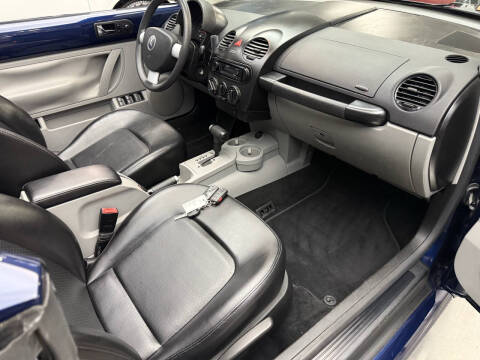 2005 Volkswagen New Beetle Convertible GL