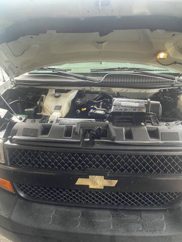 2020 Chevrolet Express LS 3500