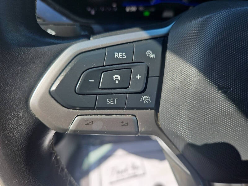 2024 Volkswagen Taos SE