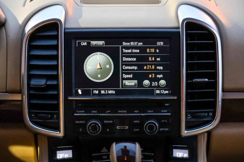 2012 Porsche Cayenne Tiptronic