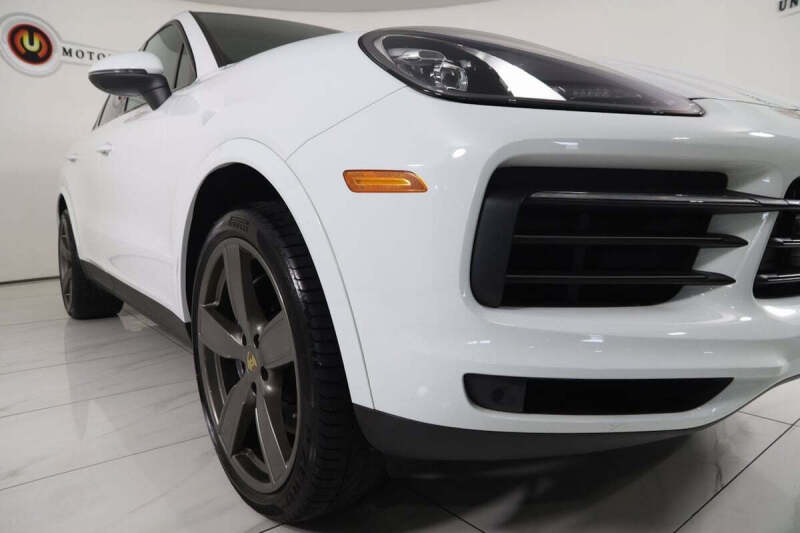 2023 Porsche Cayenne