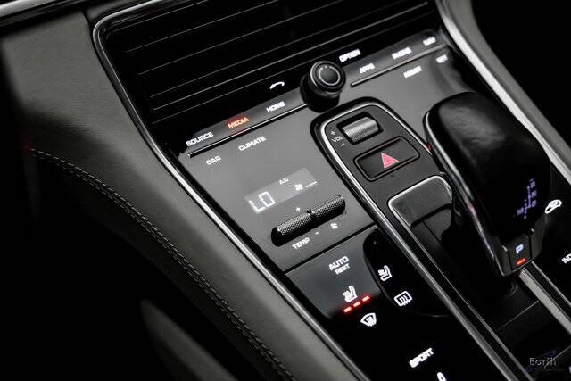 2018 Porsche Panamera Turbo Sport Turismo