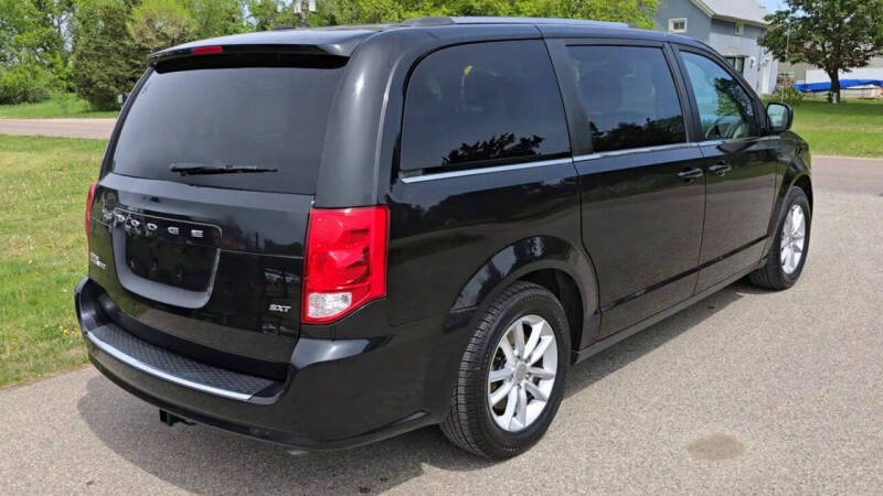 2020 Dodge Grand Caravan SXT