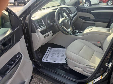 2016 Toyota Highlander