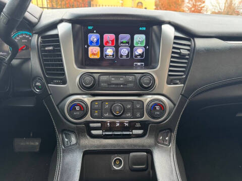 2017 Chevrolet Suburban LT