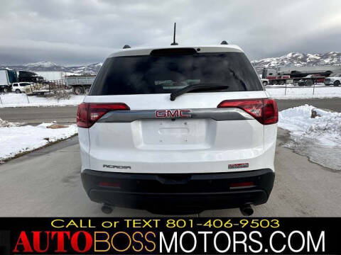 2017 GMC Acadia SLT-1