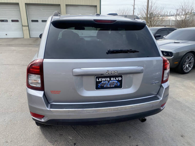 2016 Jeep Compass Latitude