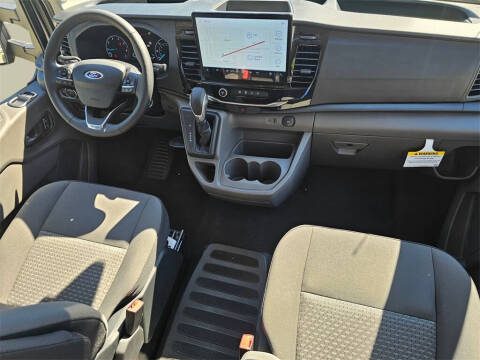 2025 Ford Transit 350 XLT